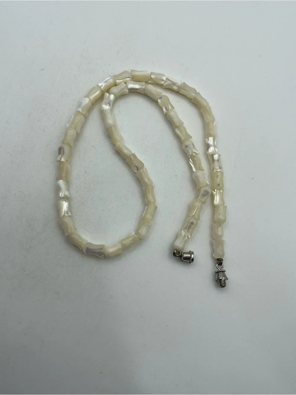 Tulip flowers hand-carved mother of pearl beaded vintage necklace